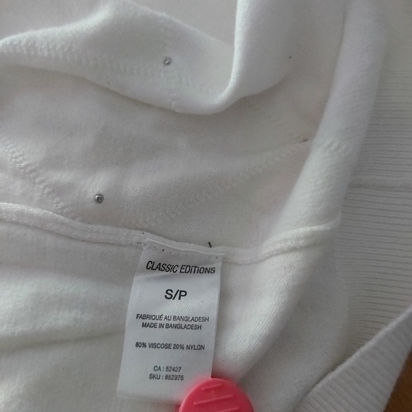 Knitted sweater pearls embellishments size small - Picture 8 of 8